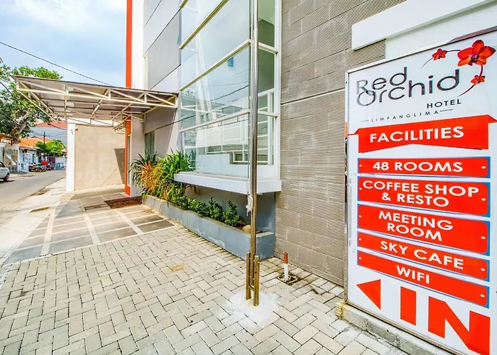 Red Orchid Semarang Hotel